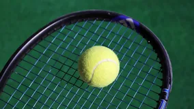 Giocare a padel